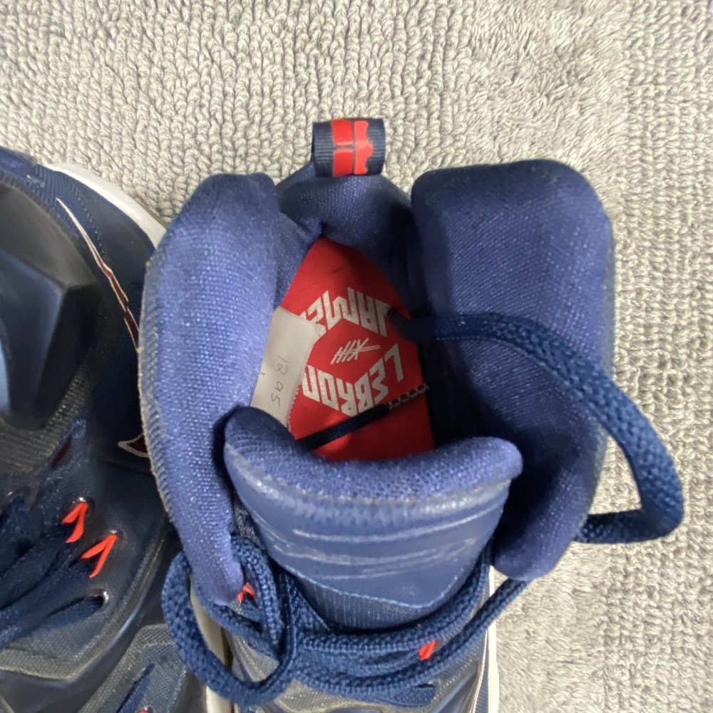 Nike Lebron XIII Basketball Sneakers Shoes Mens Size 10.5 Navy Red 807219-461 - Picture 10 of 11